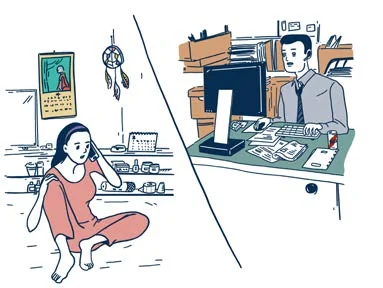 Un couple parle d'heures supplémentaires au téléphone.